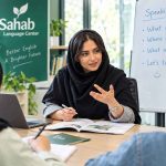 فرق کلاس مکالمه‌محور با کلاس کتاب‌محور چیست